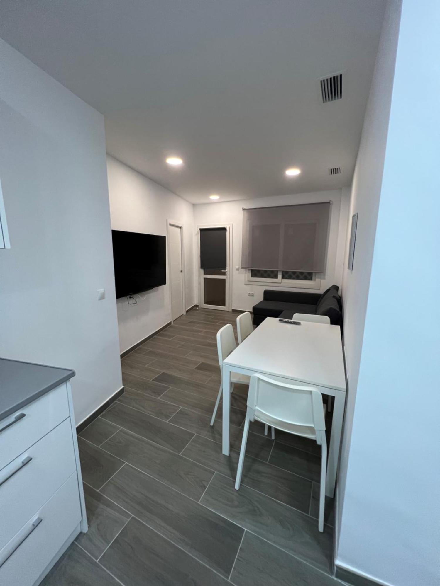 Apartamentos Montalvo Metropolis B Торемолинос Екстериор снимка