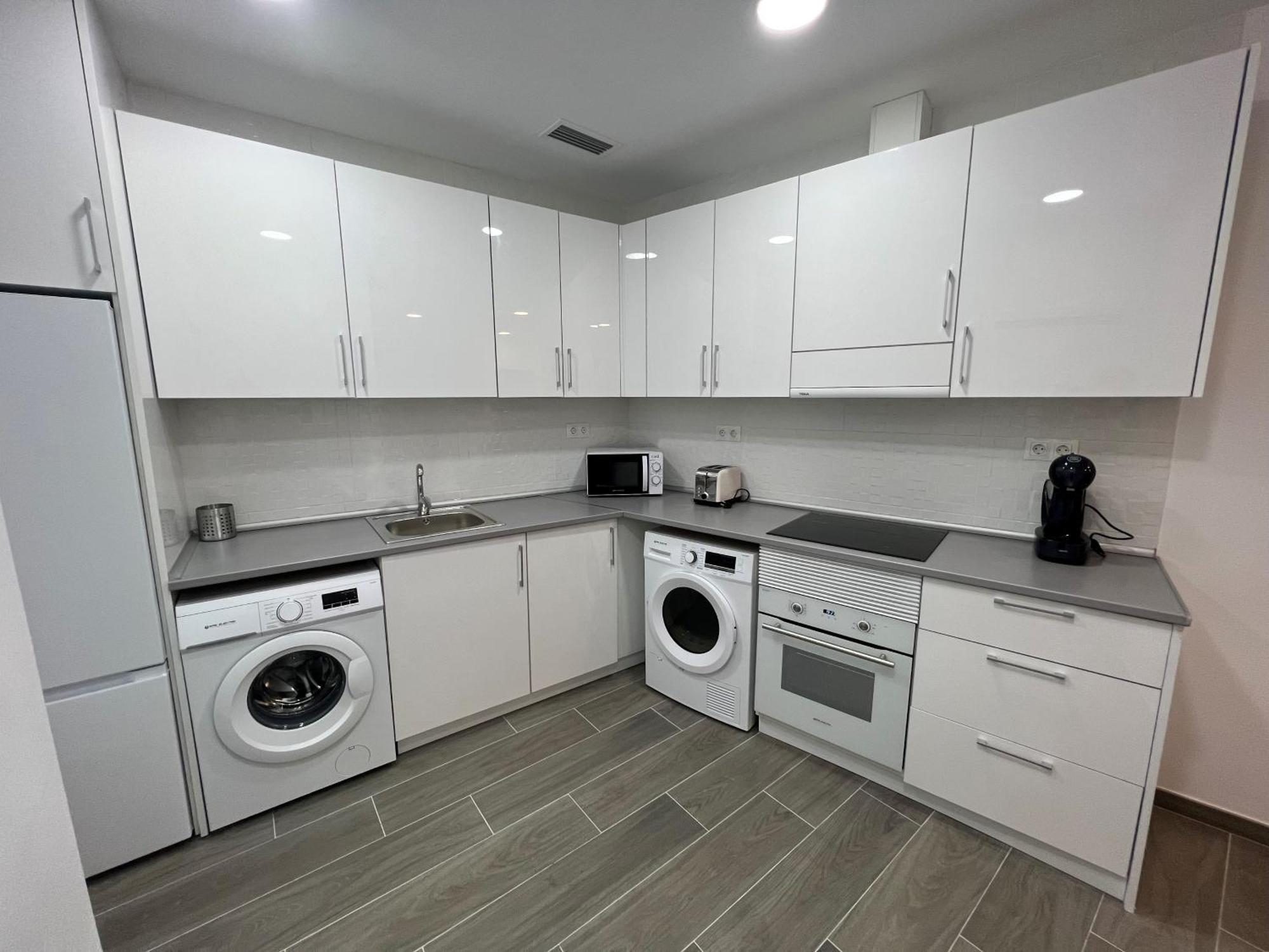 Apartamentos Montalvo Metropolis B Торемолинос Екстериор снимка